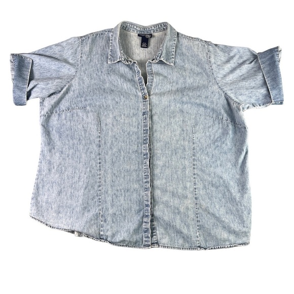 Venezia Jeans Button Down Short Sleeve Light Wash Denim Blouse Size 26/28 - Picture 1 of 7
